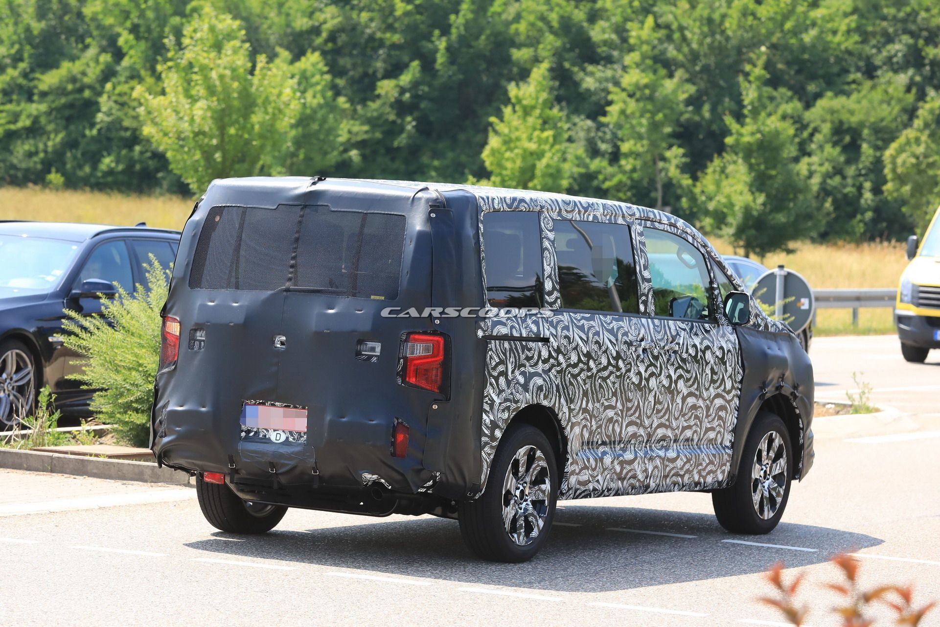 Mitsubishi Delica Terbaru Usung Dynamic Shield Design