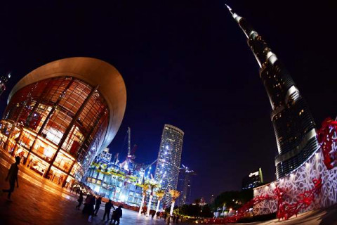 Gemerlap Kapal 'Terdampar' di Dubai