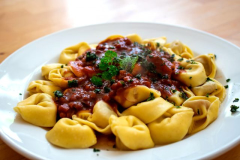 Perbedaan Saus Marinara dan Saus Tomat