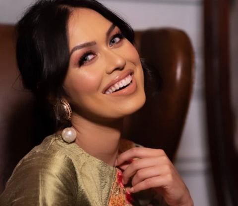 Salut! Miss England Rela Lepas Mahkota Demi Lawan Covid-19