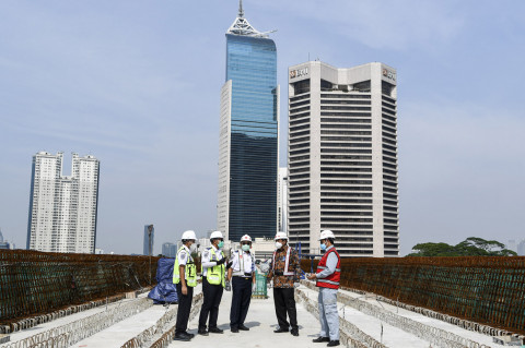 Cetak Rekor, Longspan Terakhir LRT Jabodebek Resmi Tersambung
