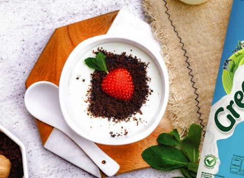 Resep Strawberry Steamed Milk, Jelly Susu yang Lembut dan Nikmat
