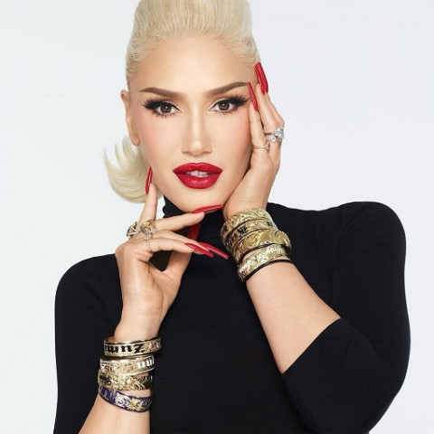 Bukan Musik, Ternyata Make Up Cinta Pertama Gwen Stefani