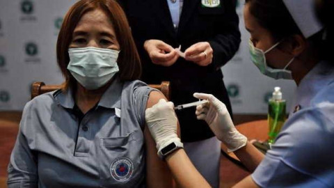 169,5 Juta Masyarakat Sudah Divaksinasi Covid-19 Dosis Lengkap