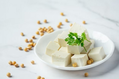 Yuk, Konsumsi 8 Makanan Kaya Kalsium untuk Tulang Kuat dan Sehat
