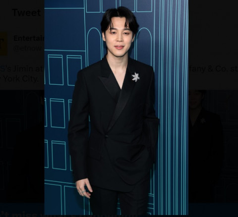 Intip Gaya Jimin Tampil Glamour di Peresmian Tiffany&Co New York