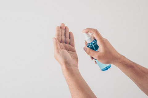 Pandemi Covid-19 Mereda, Permintaan Produk Antiseptik Menurun dan Kosmetik Dekoratif Naik