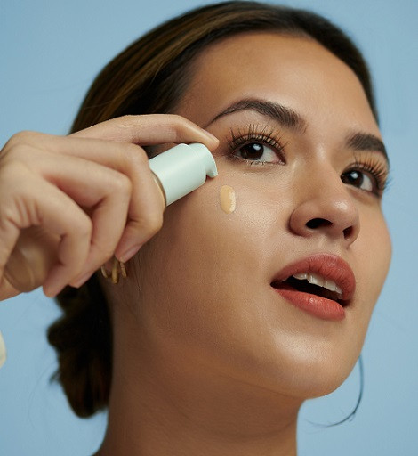 Raine Beauty Rilis Complexion untuk Make Up Tampak Flawless dan Cantik Natural