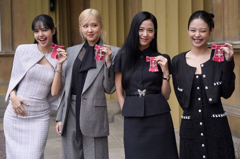 Blackpink Peroleh Penghargaan dari Raja Charles