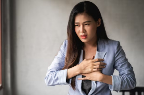 Ladies, Ini 5 Cara Mengurangi Nyeri Payudara sebelum Menstruasi