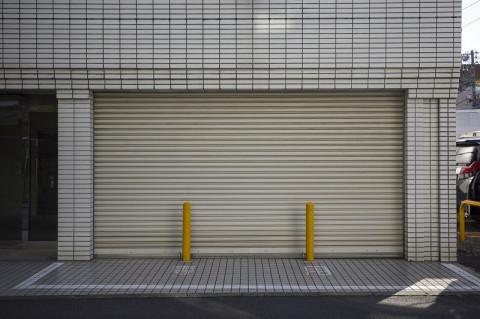 Beberapa Penyebab <i>Rolling Door</i> Tak Berfungsi Baik