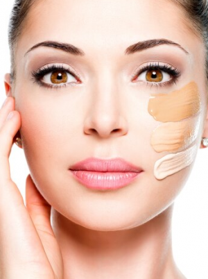 Tinted Sunscreen, Ketika Perawatan Kulit Berperan Ganda Sebagai Kosmetik