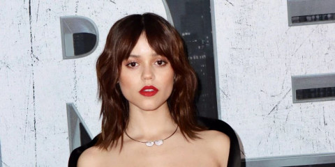 Diisukan Pacaran dengan Johnny Depp, Jenna Ortega: Ini Rumor Paling Gila