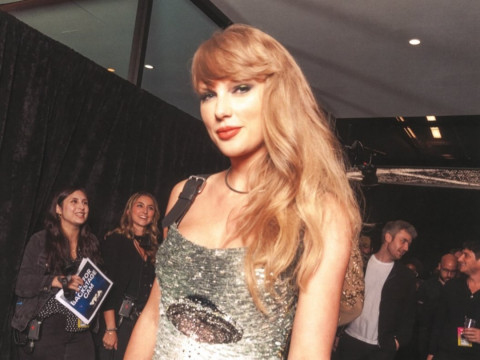 Cetak Rekor! Taylor Swift Borong 7 Piala MTV VMA 2024