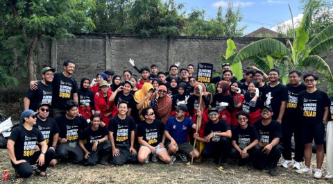 Prihatin Kondisi Sungai Citarum Penuh Sampah, Tanggung Jawab Siapa?