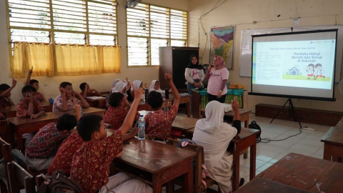 Upaya BUMD Ini Ikut Tingkatkan Fasilitas Pendidikan di Sekolah