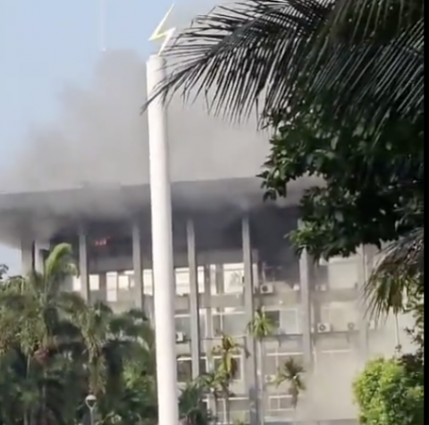 Fakta-fakta Kebakaran Gedung Bakamla: 5 Lantai Ludes, 95 Personel Damkar Dikerahkan