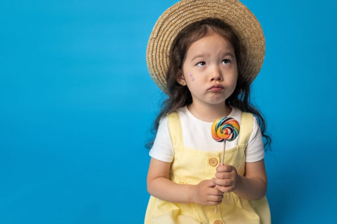 7 Tips Ini Bantu si Kecil Kurangi Keinginan Konsumsi Makanan Manis