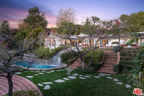 <i>Gak</i> Laku-laku, Jim Carrey 'Banting' Harga Rumah Jadi Rp319 Miliar