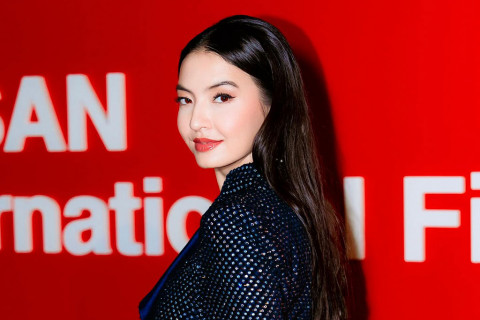 Profil Raline Shah, Aktris Jebolan Puteri Indonesia yang Resmi Jadi Stafsus Menkomdigi