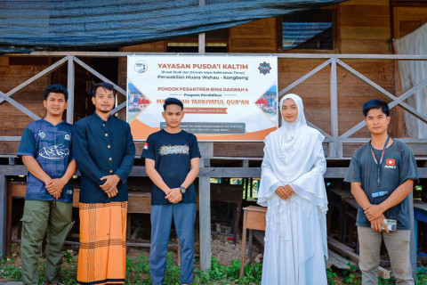 Rayakan Valentine dengan Aksi Sosial, Eka Devi Mentari Salurkan Bantuan ke Pesantren