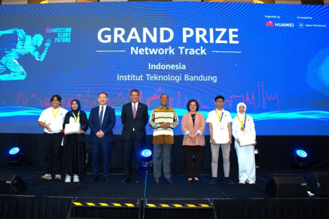 Para Pemenang Putaran Final ICT Competition 2024-2025 Asia Pasifik