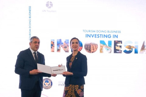 'Tourism Doing Business: Investing in Indonesia' Sebagai Peta Jalan Investor Gali Potensi Indonesia