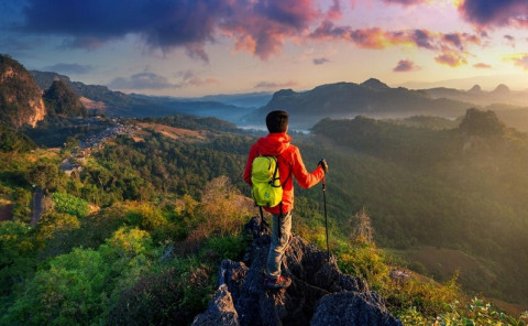Tren Wisata Indonesia, Nyaman Healing ke Pegunungan dan Taman Nasional