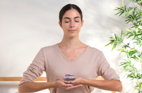Reiki: Penyembuhan Alternatif Melalui Media Energi Ala Jepang