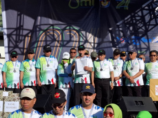 UMI memberikan bantuan untuk Palestina. Foto: UMI