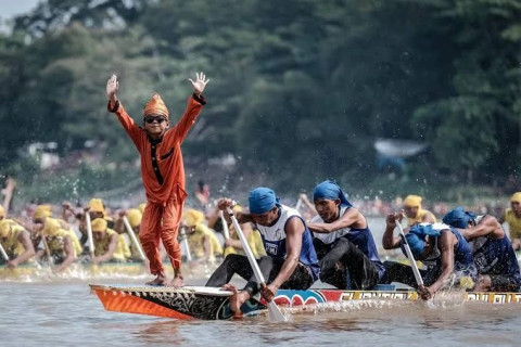 Pacu Jalur Viral, Medsos Bisa Dongkrak Tradisi Lokal