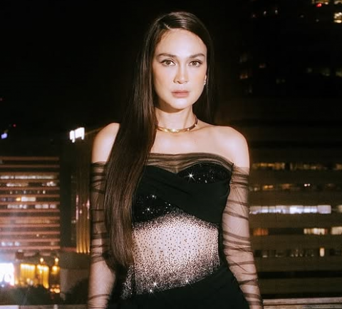 Luna Maya Ungkap Tipe Rambut yang Disukai: Simple Tapi Glossy!