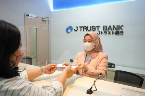 Laba Bersih J Trust Bank Capai Rp112,8,86 Miliar