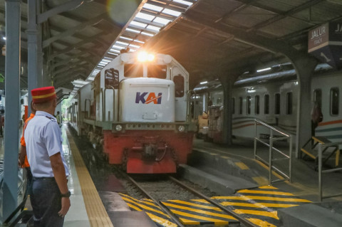 Demo di Jakarta, Kereta Api dari Gambir dan Senen Dialihkan ke Jatinegara