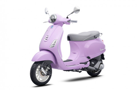 Cerah Ceria New Vespa LX 150