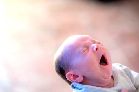 Moms, Jangan Sepelekan Demam pada Bayi dan Anak-anak
