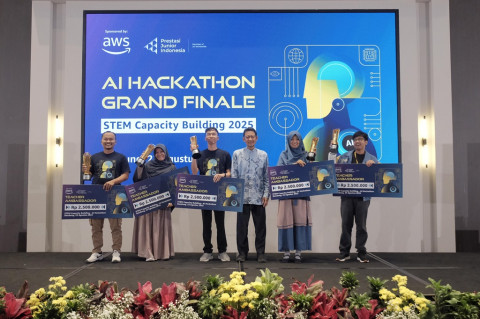 AWS dan PJI Dorong Literasi AI Guru dan Siswa di Jawa Barat