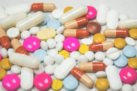 Mulai 1 Oktober, Trump Berlakukan Tarif Tinggi untuk Obat hingga Furnitur