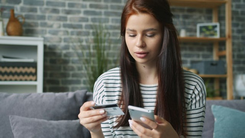 Cara Cerdas Hindari Jerat Penipuan Online di Musim Promo