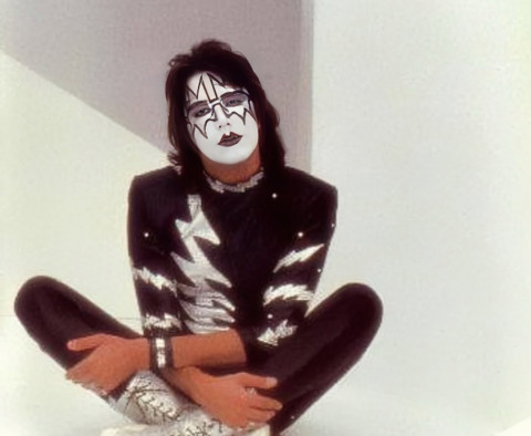 Pendiri Band KISS Ace Frehley Meninggal Dunia