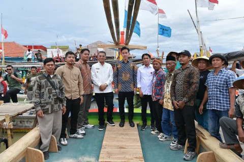 ​Wapres Gibran Rakabuming Kunjungi Nelayan Cirebon