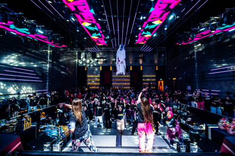 Lanjutkan Misi Hidup Sehat lewat Senam Bersama