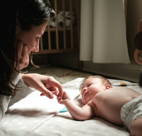 Bagaimana Menghadapi Kenaikan Berat Badan Pascamelahirkan?