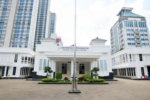 Mata Minus Apakah Bisa Daftar Unhan? Calon Pendaftar Wajib Tahu