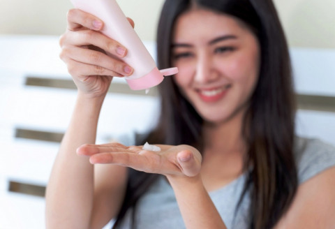 4 Rekomendasi Sunscreen untuk Cegah Hiperpigmentasi Mulai dari Rp60 Ribuan