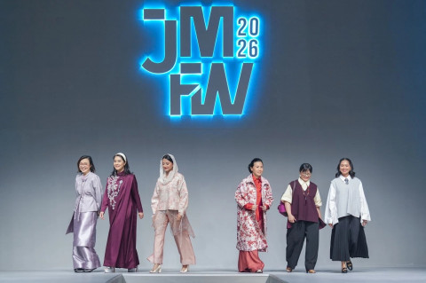 Ketika 6 Wamen RI Pamerkan Pesona di Runway JMFW 2026