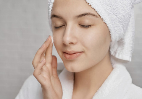 5 Rekomendasi Moisturizer Mengandung SPF Under Rp50 Ribuan