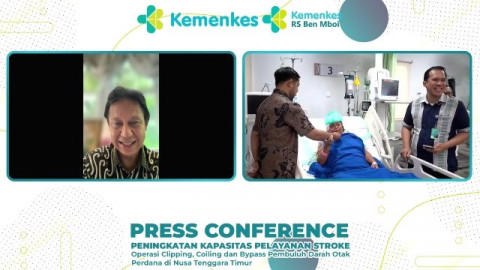 Menkes Berbincang dengan Pasien Aneurisma yang Sempat Dikira Meninggal