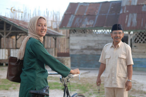 5 Film tentang Guru yang Inspiratif untuk Peringati Hari Guru Nasional