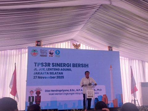 Resmikan TPS3R Lenteng Agung, Wamen LH Soroti Darurat Sampah dan Ancaman Mikroplastik